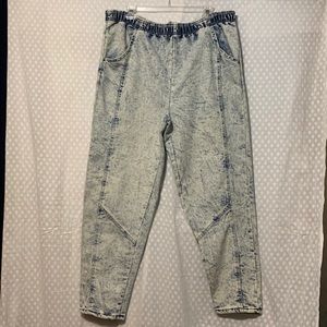 VINTAGE ACID WASH JEANS